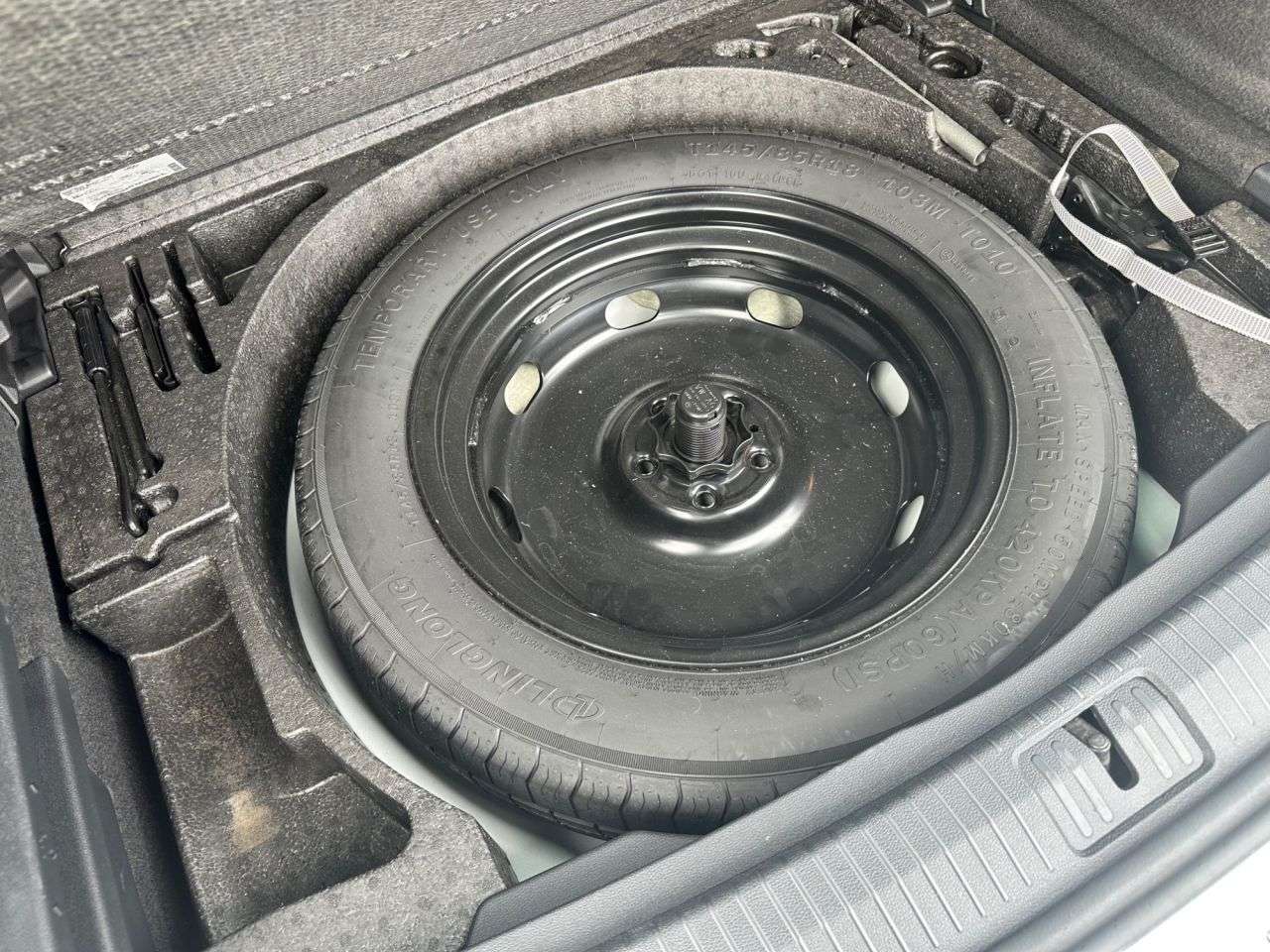 2018 VOLKSWAGEN TIGUAN 2018 VOLKSWAGEN TIGUAN