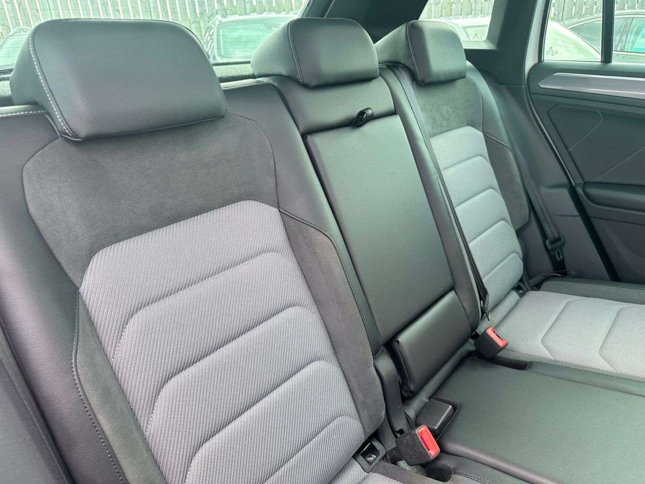 2018 VOLKSWAGEN TIGUAN 2018 VOLKSWAGEN TIGUAN
