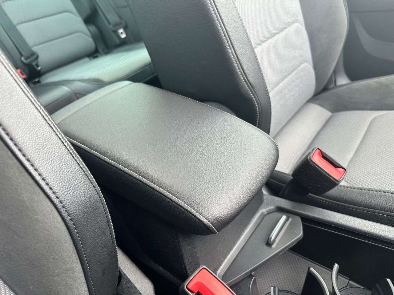 2018 VOLKSWAGEN TIGUAN 2018 VOLKSWAGEN TIGUAN