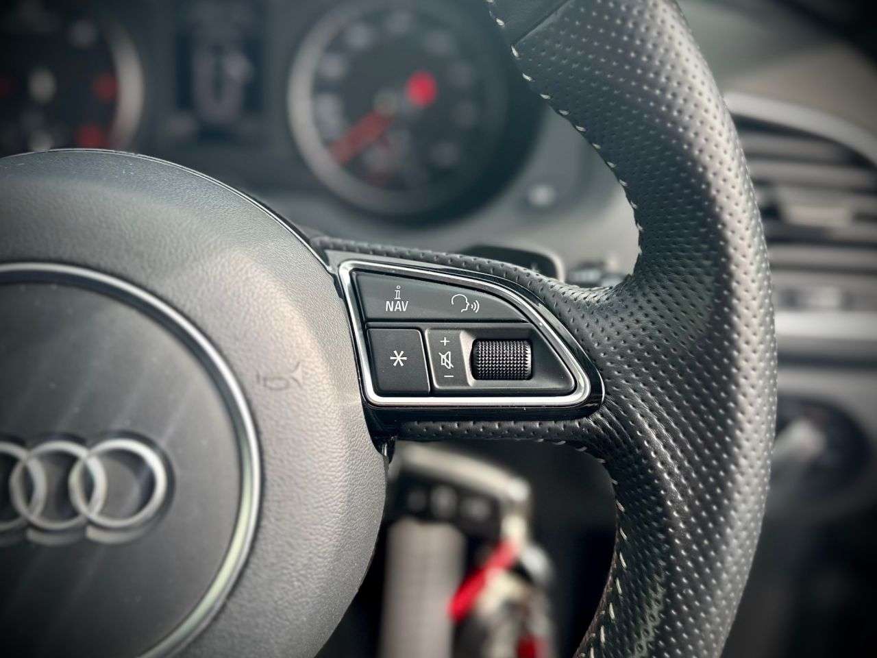 2017 AUDI Q3 2017 AUDI Q3