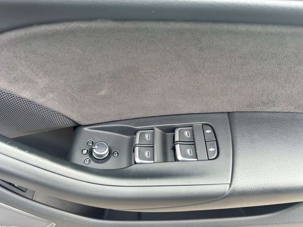 2017 AUDI Q3 2017 AUDI Q3