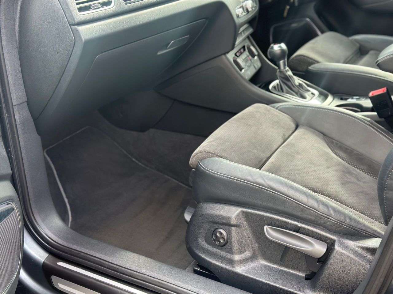 2017 AUDI Q3 2017 AUDI Q3