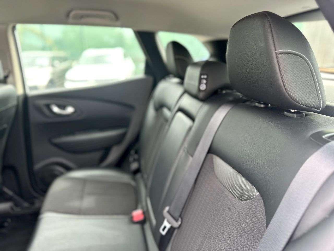 2017 RENAULT KADJAR 2017 RENAULT KADJAR