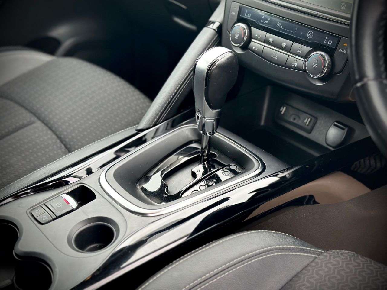 2017 RENAULT KADJAR 2017 RENAULT KADJAR