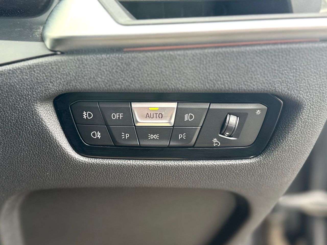 2019 BMW 3 SERIES 2019 BMW 3 SERIES