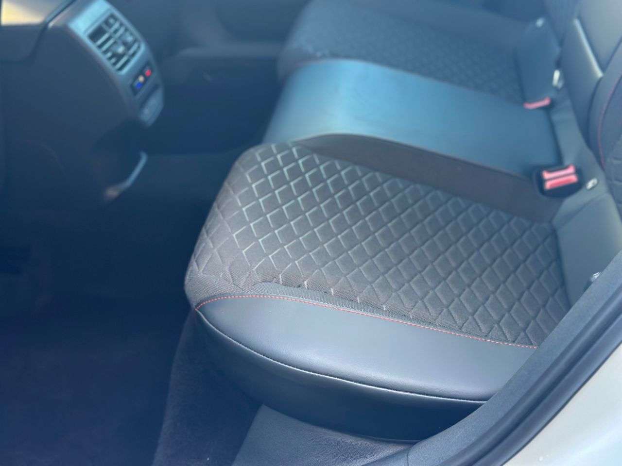 2021 SEAT LEON 2021 SEAT LEON