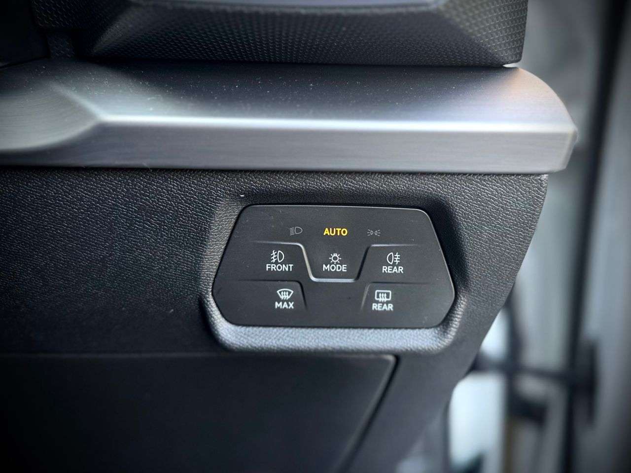 2021 SEAT LEON 2021 SEAT LEON