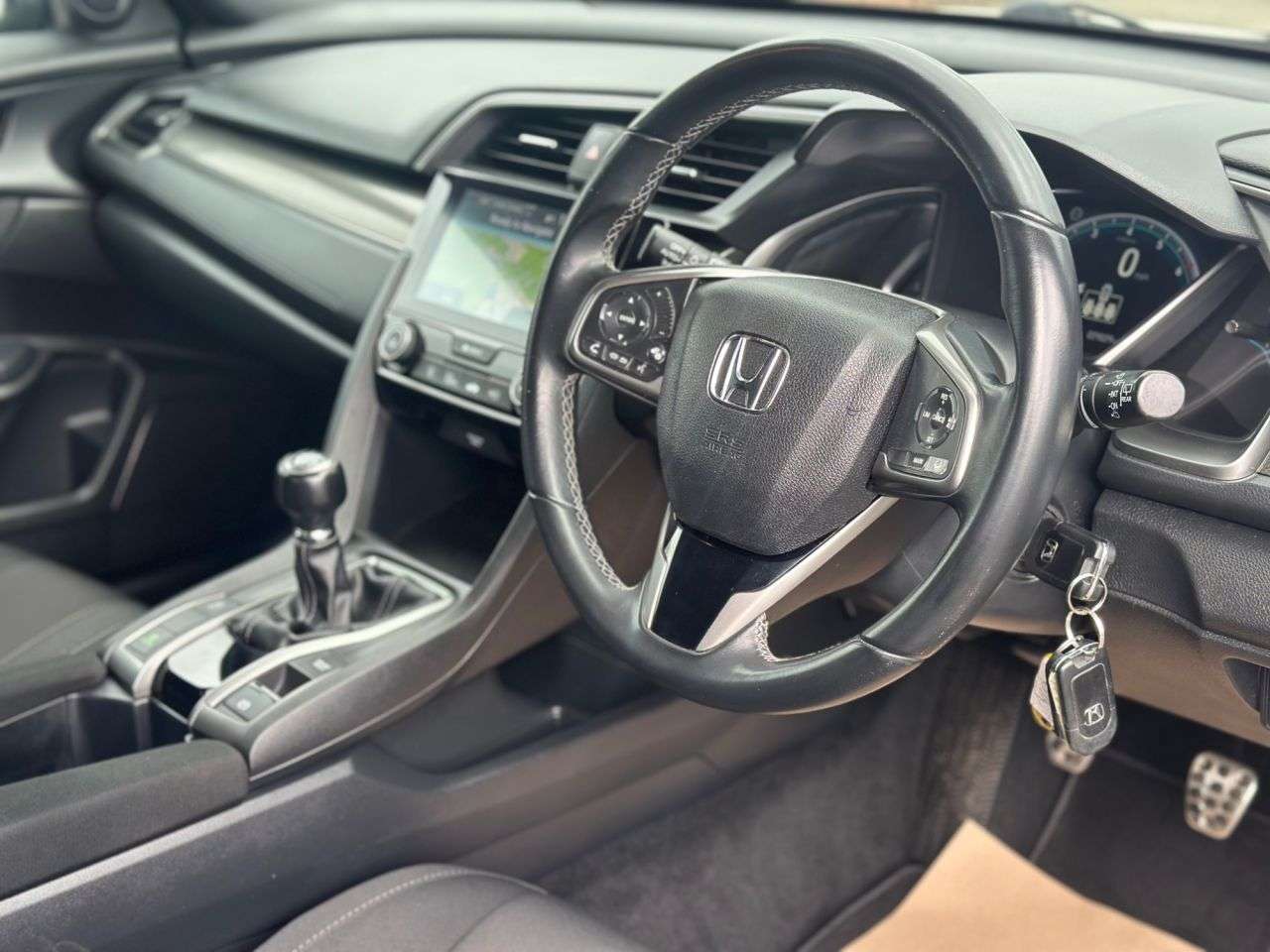 A 2018 HONDA CIVIC 1.0 VTEC Turbo SR ONE OWNER FROM NEW! A 2018 HONDA CIVIC 1.0 VTEC Turbo SR ONE OWNER FROM NEW!