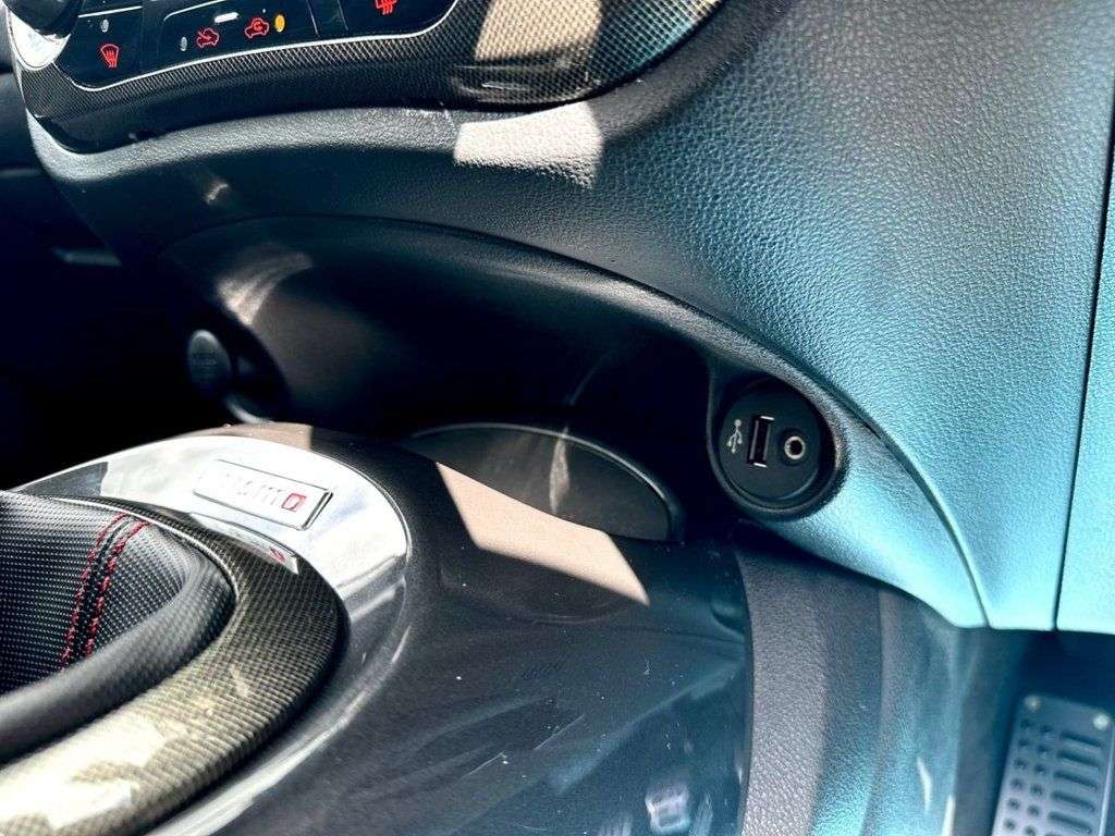 2017 NISSAN JUKE 2017 NISSAN JUKE