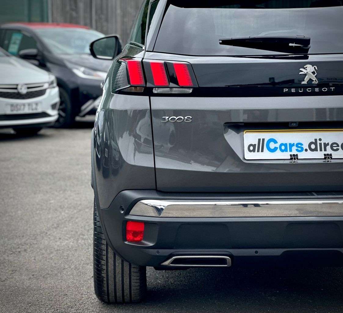 2018 PEUGEOT 3008 2018 PEUGEOT 3008