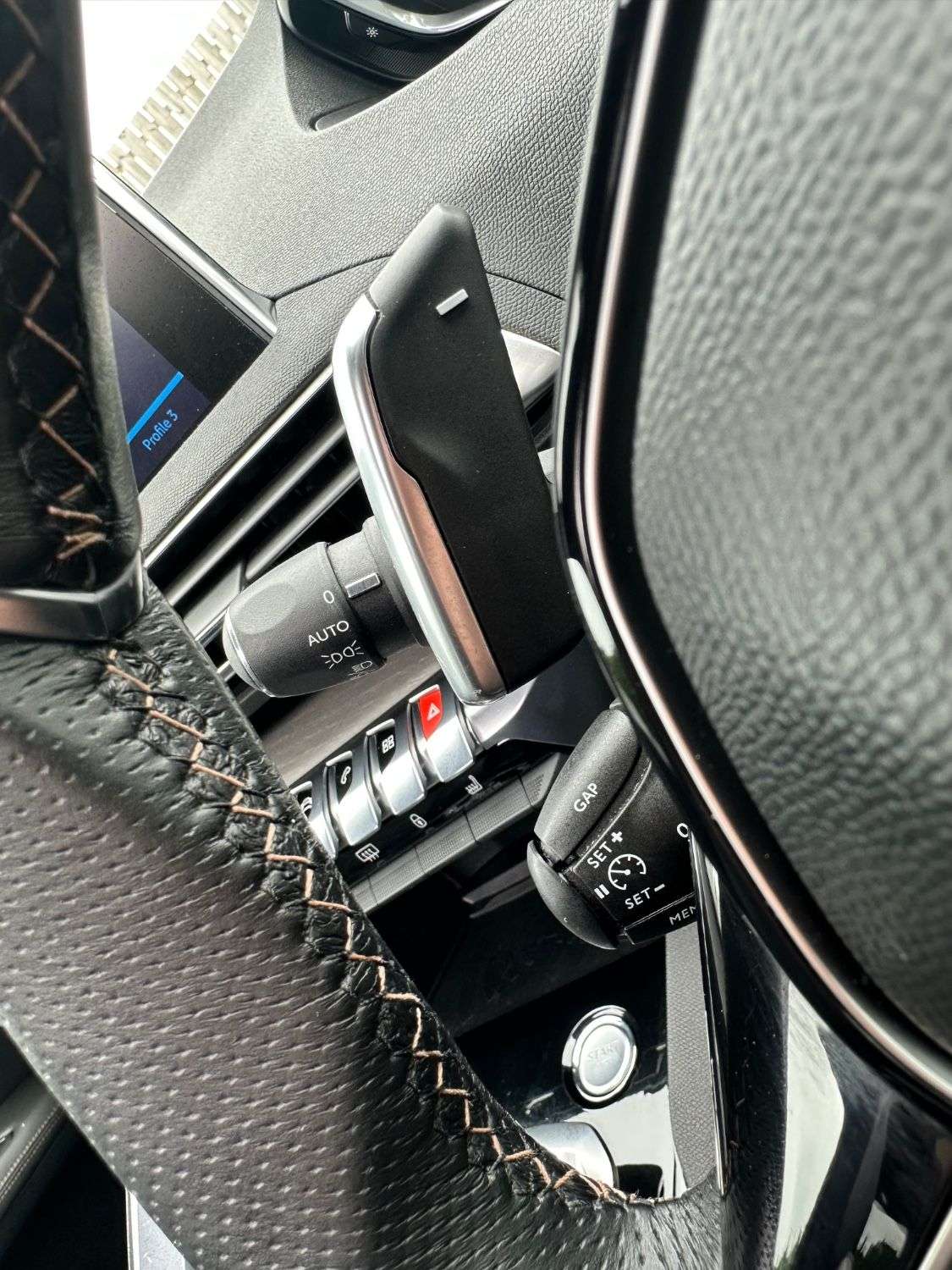 2018 PEUGEOT 3008 2018 PEUGEOT 3008