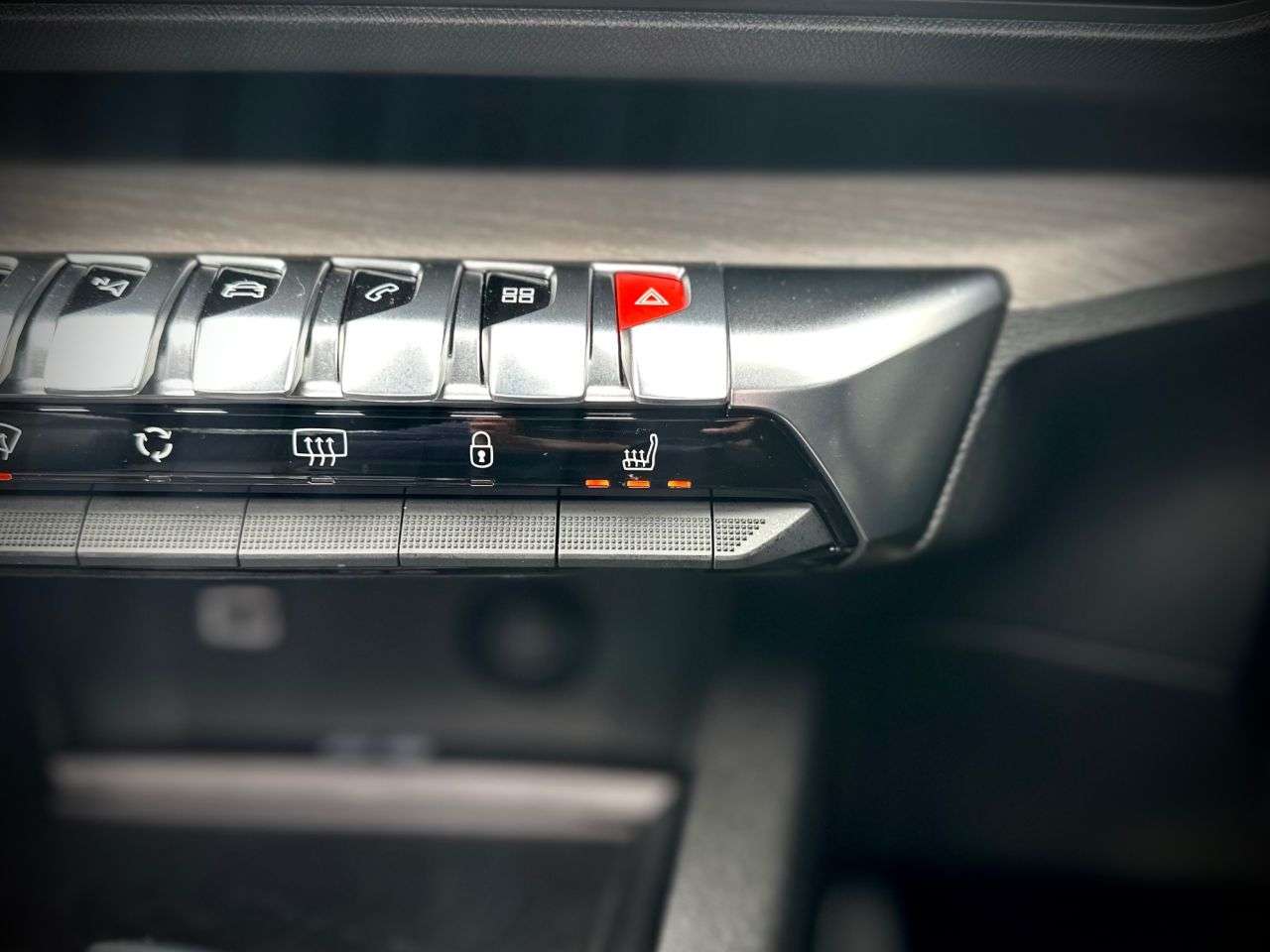 2018 PEUGEOT 3008 2018 PEUGEOT 3008