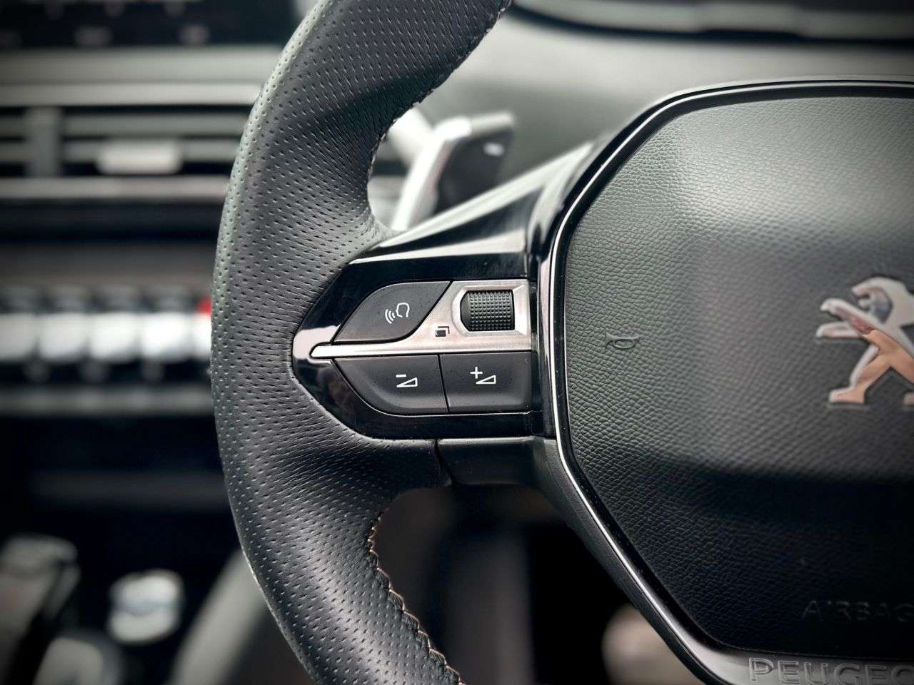 2018 PEUGEOT 3008 2018 PEUGEOT 3008
