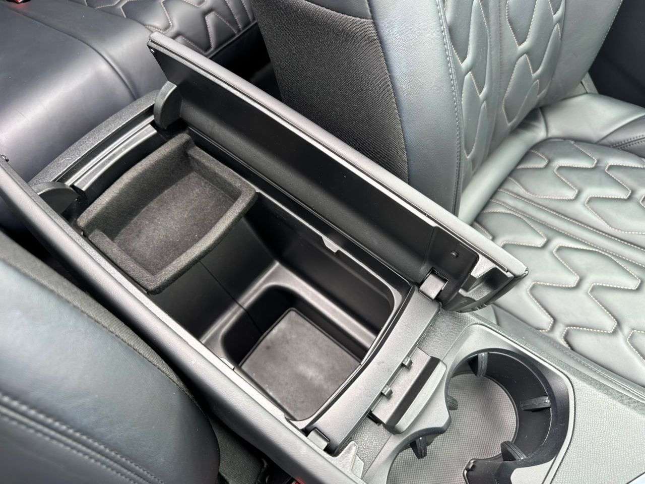 2018 PEUGEOT 3008 2018 PEUGEOT 3008