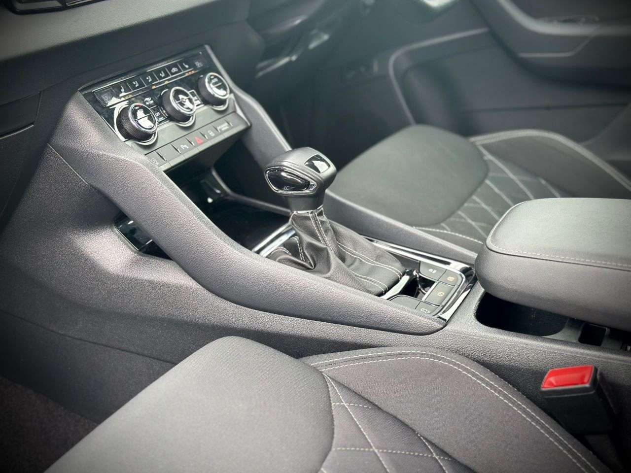2020 SKODA KAROQ 2020 SKODA KAROQ