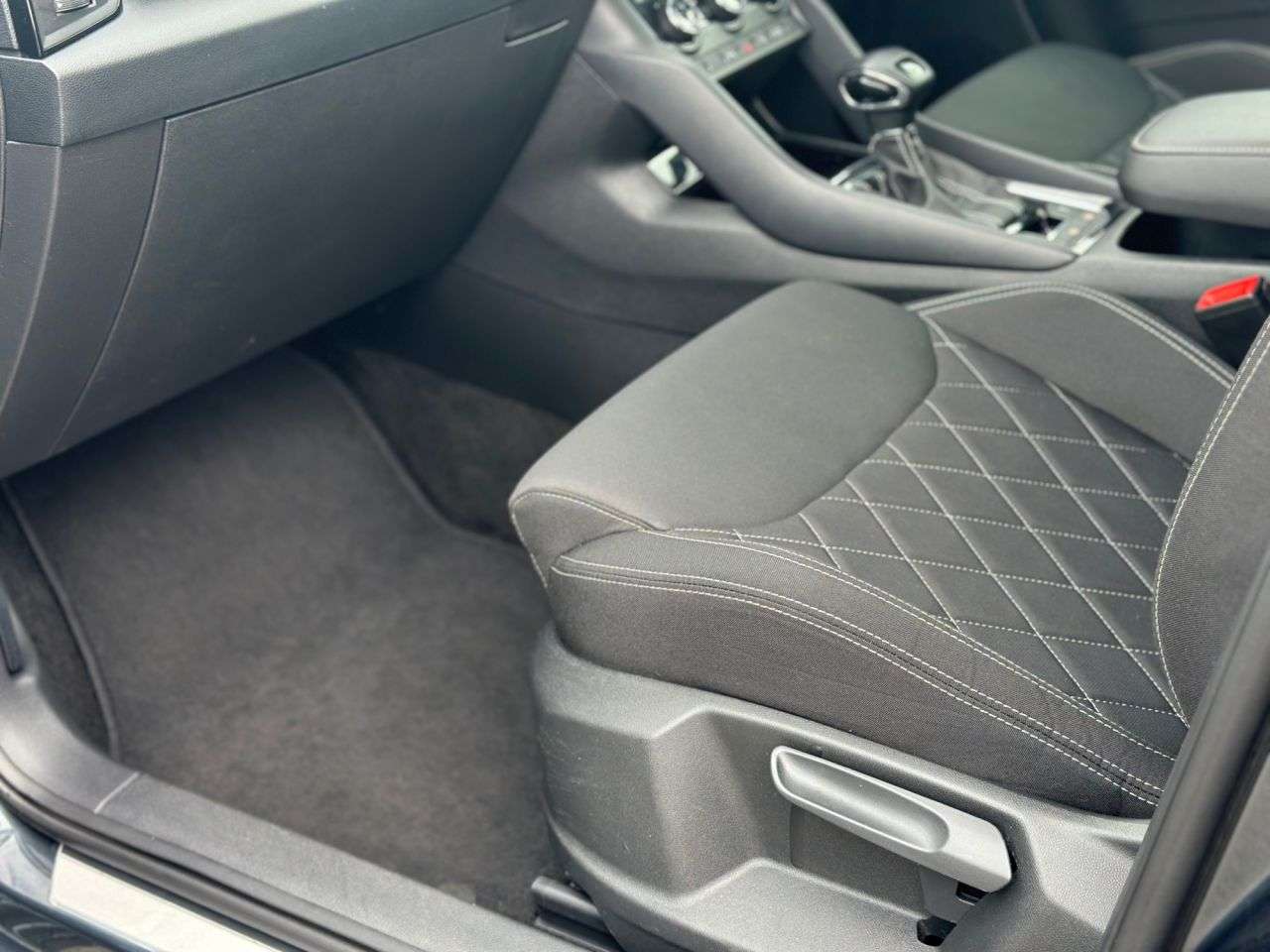 2020 SKODA KAROQ 2020 SKODA KAROQ