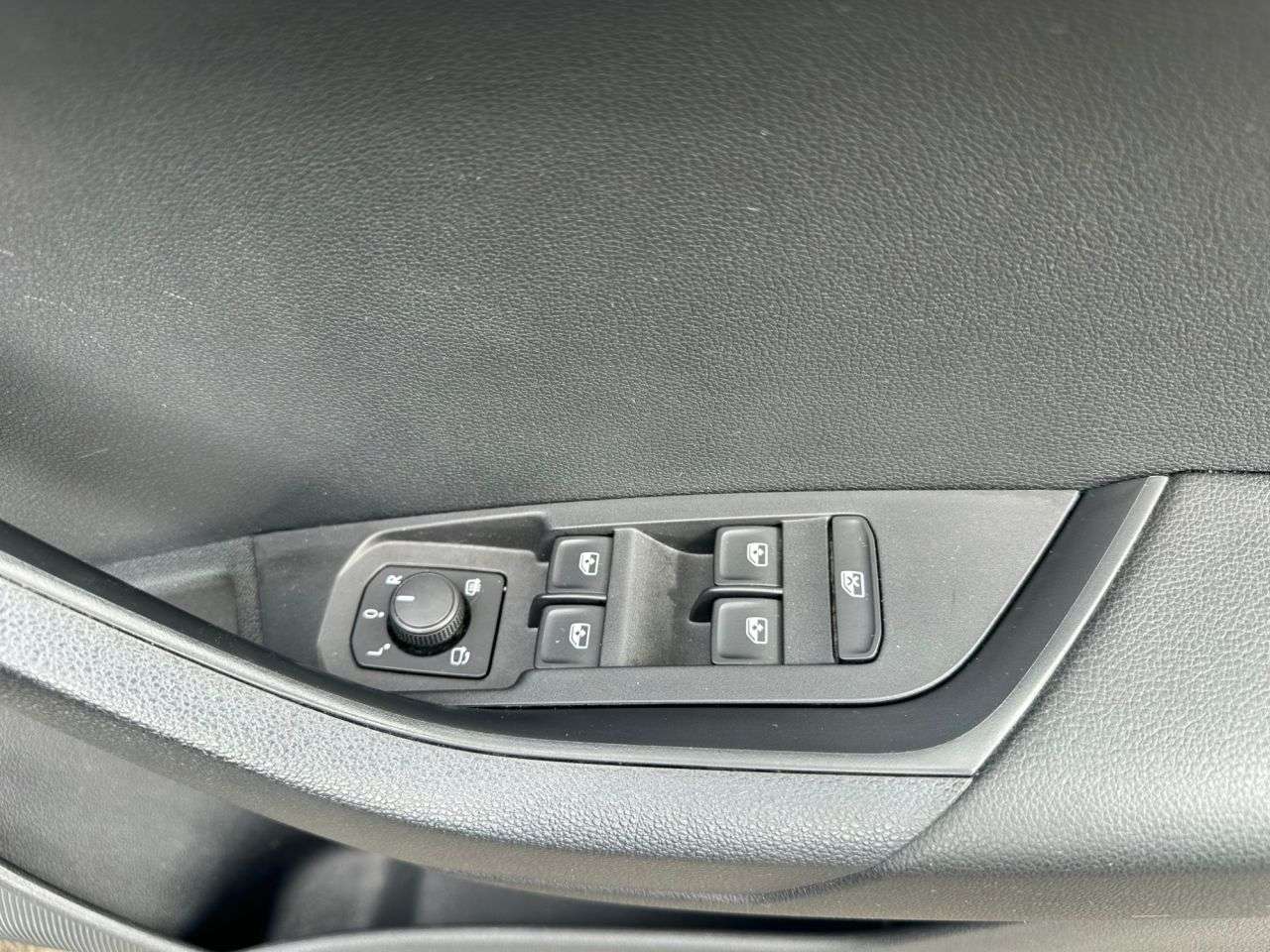 2020 SKODA KAROQ 2020 SKODA KAROQ