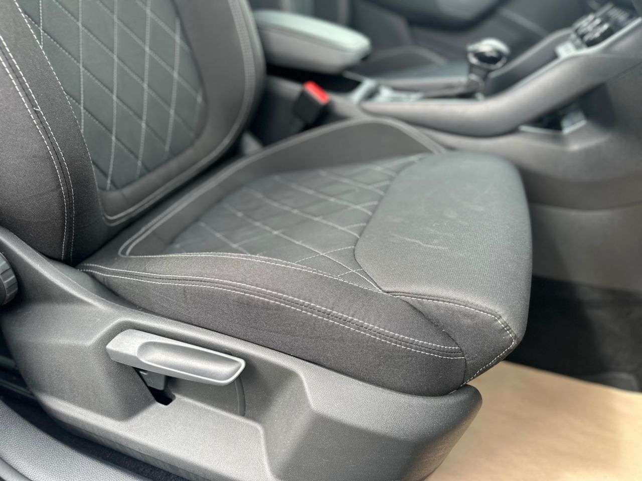 2020 SKODA KAROQ 2020 SKODA KAROQ