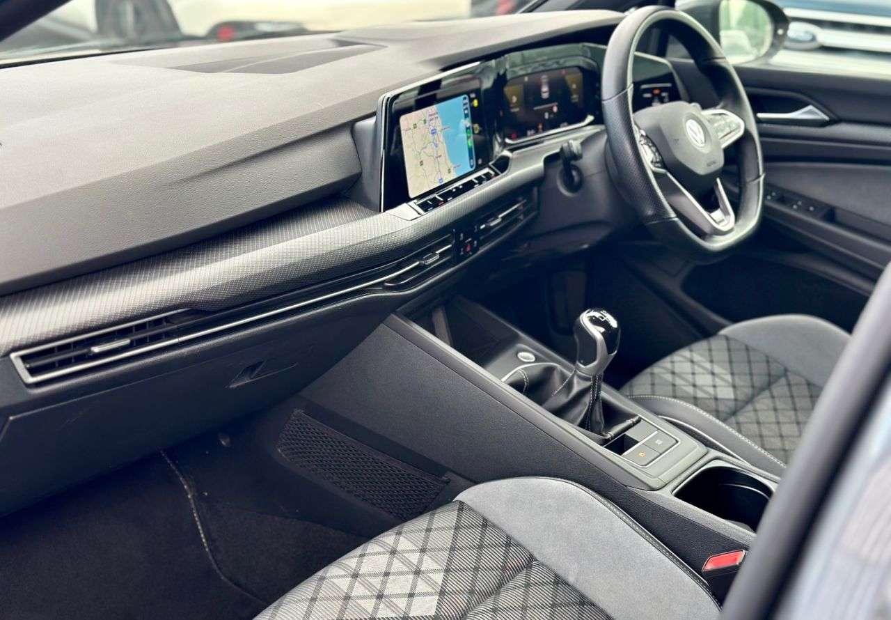 2021 VOLKSWAGEN GOLF 2021 VOLKSWAGEN GOLF