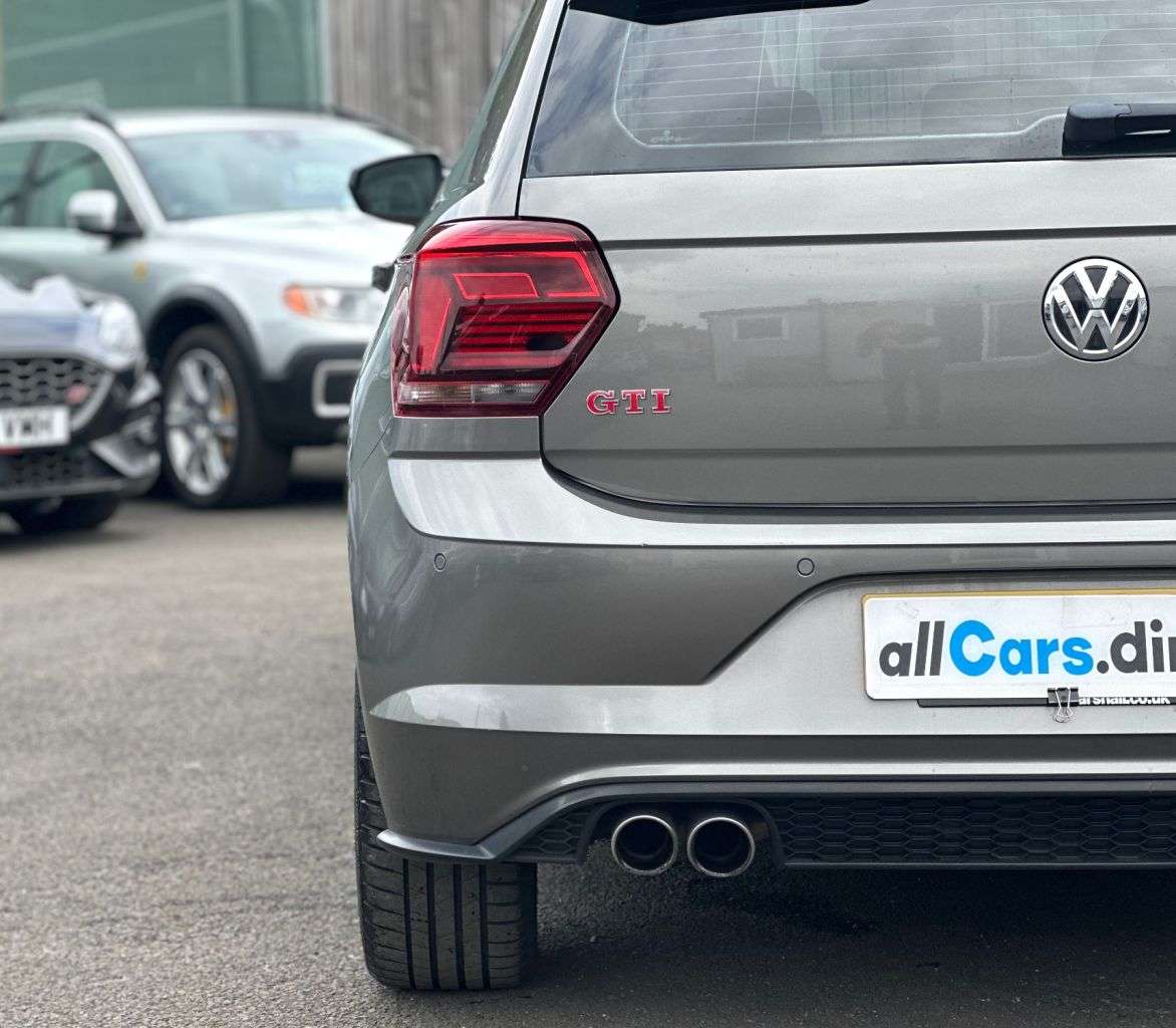 2019 VOLKSWAGEN POLO 2019 VOLKSWAGEN POLO