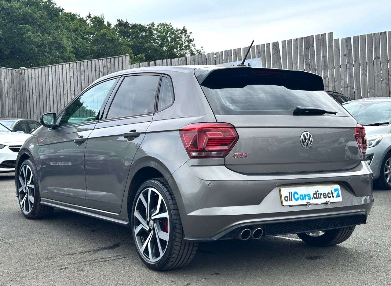 2019 VOLKSWAGEN POLO 2019 VOLKSWAGEN POLO
