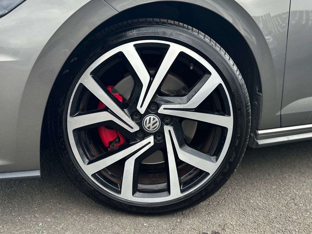 2019 VOLKSWAGEN POLO 2019 VOLKSWAGEN POLO