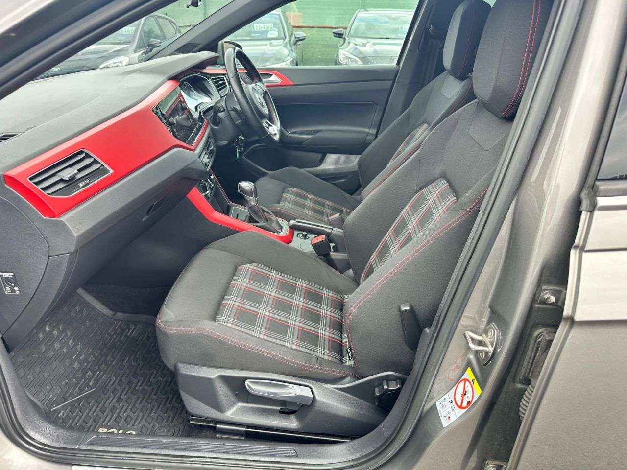 2019 VOLKSWAGEN POLO 2019 VOLKSWAGEN POLO
