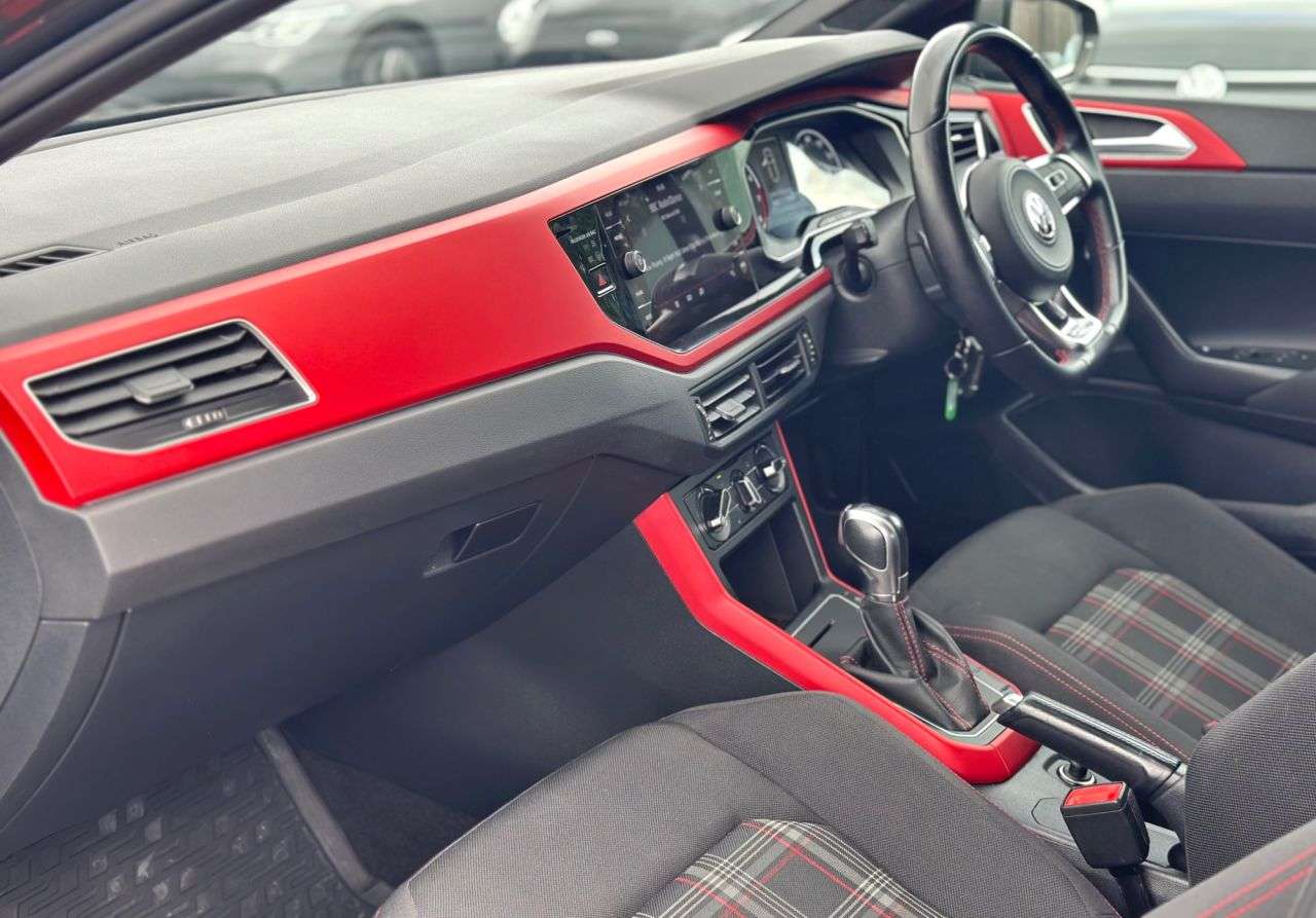 2019 VOLKSWAGEN POLO 2019 VOLKSWAGEN POLO