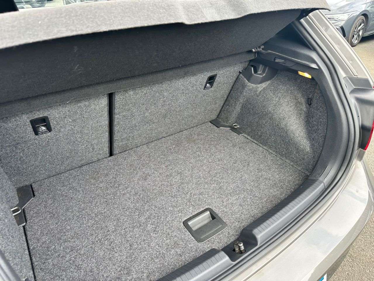 2019 VOLKSWAGEN POLO 2019 VOLKSWAGEN POLO