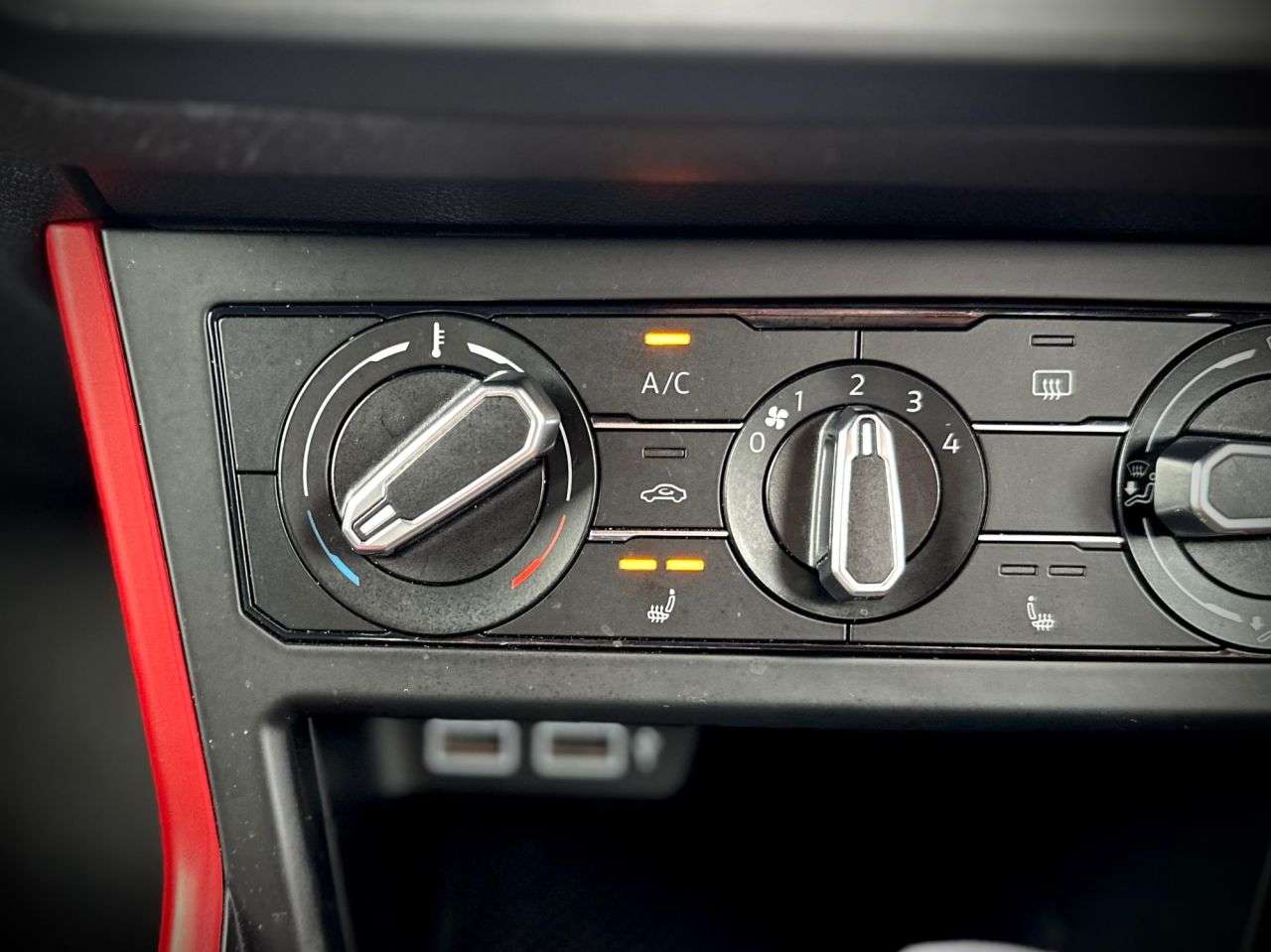 2019 VOLKSWAGEN POLO 2019 VOLKSWAGEN POLO
