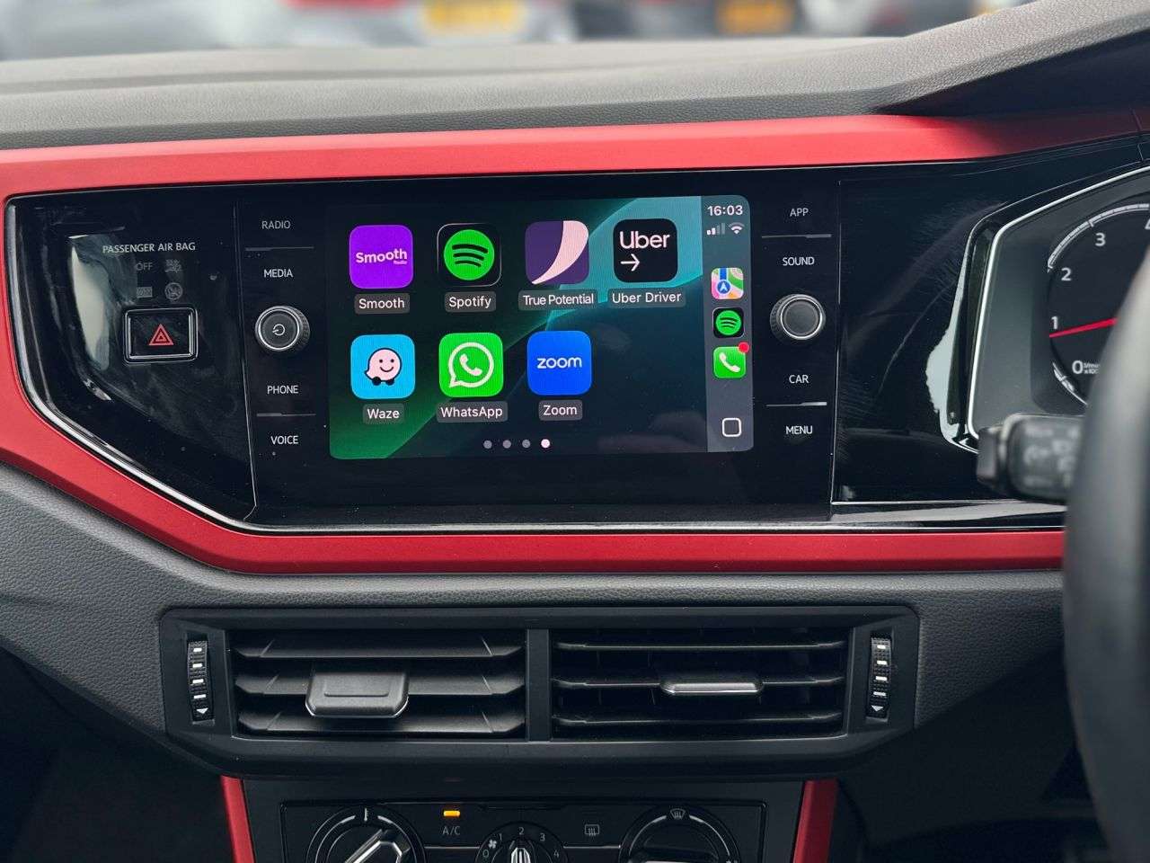 2019 VOLKSWAGEN POLO 2019 VOLKSWAGEN POLO
