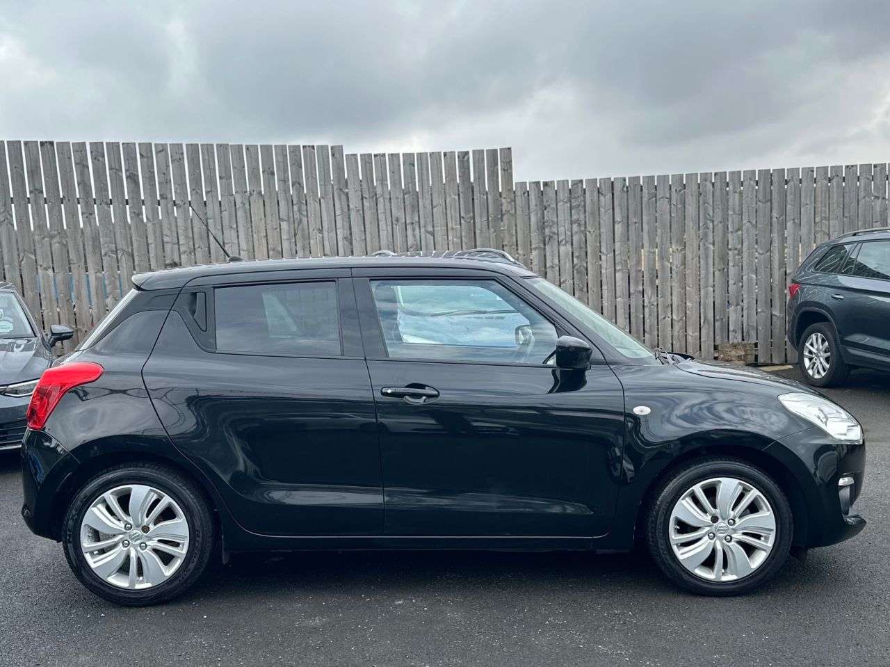 2018 SUZUKI SWIFT 2018 SUZUKI SWIFT