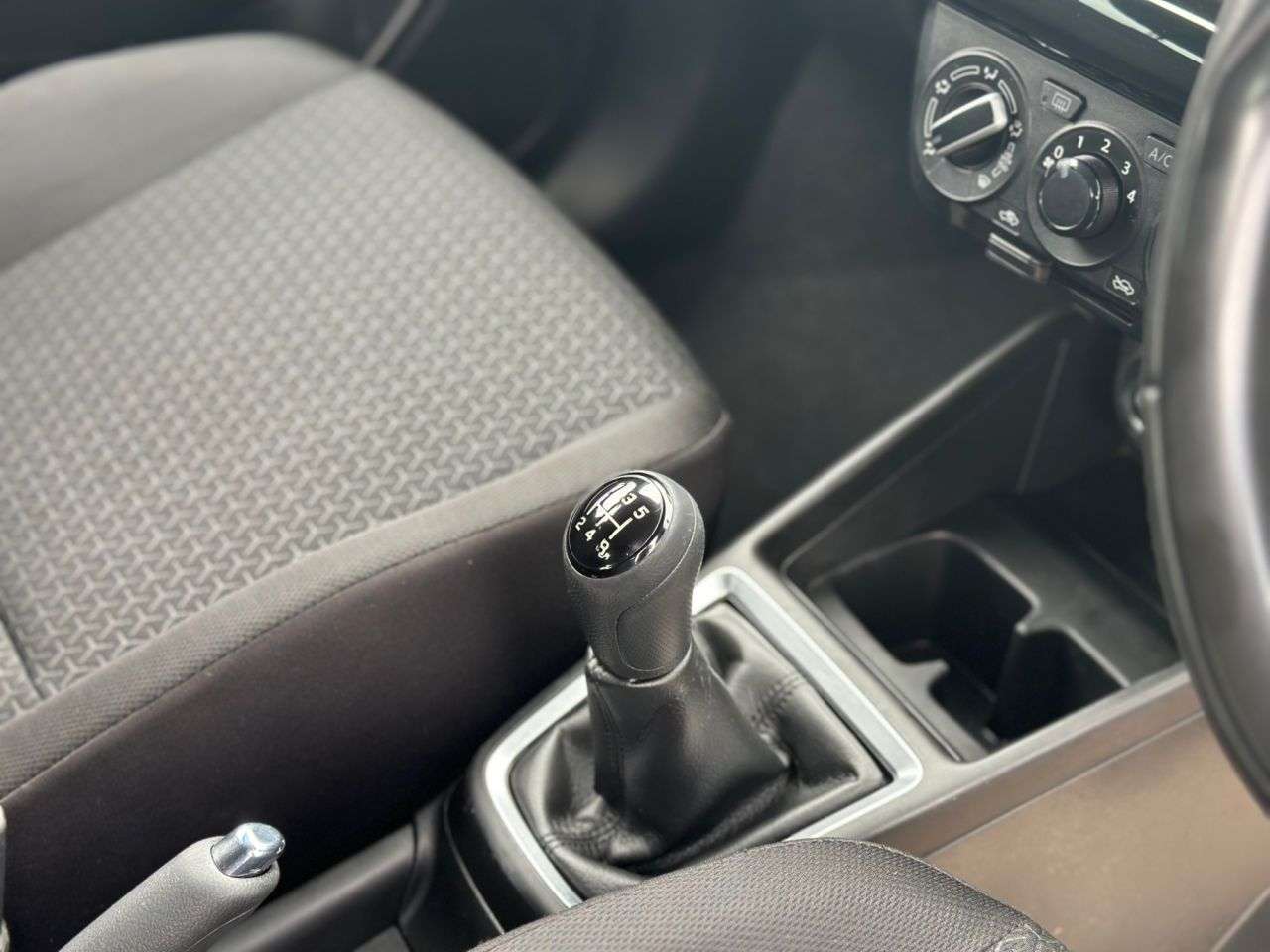 2018 SUZUKI SWIFT 2018 SUZUKI SWIFT