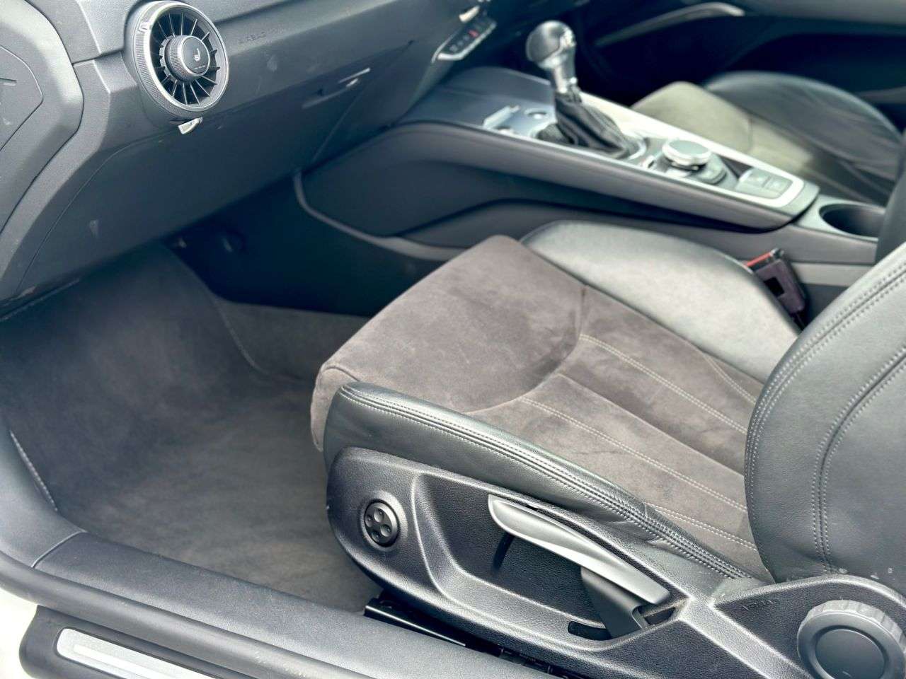 2018 AUDI TT 2018 AUDI TT