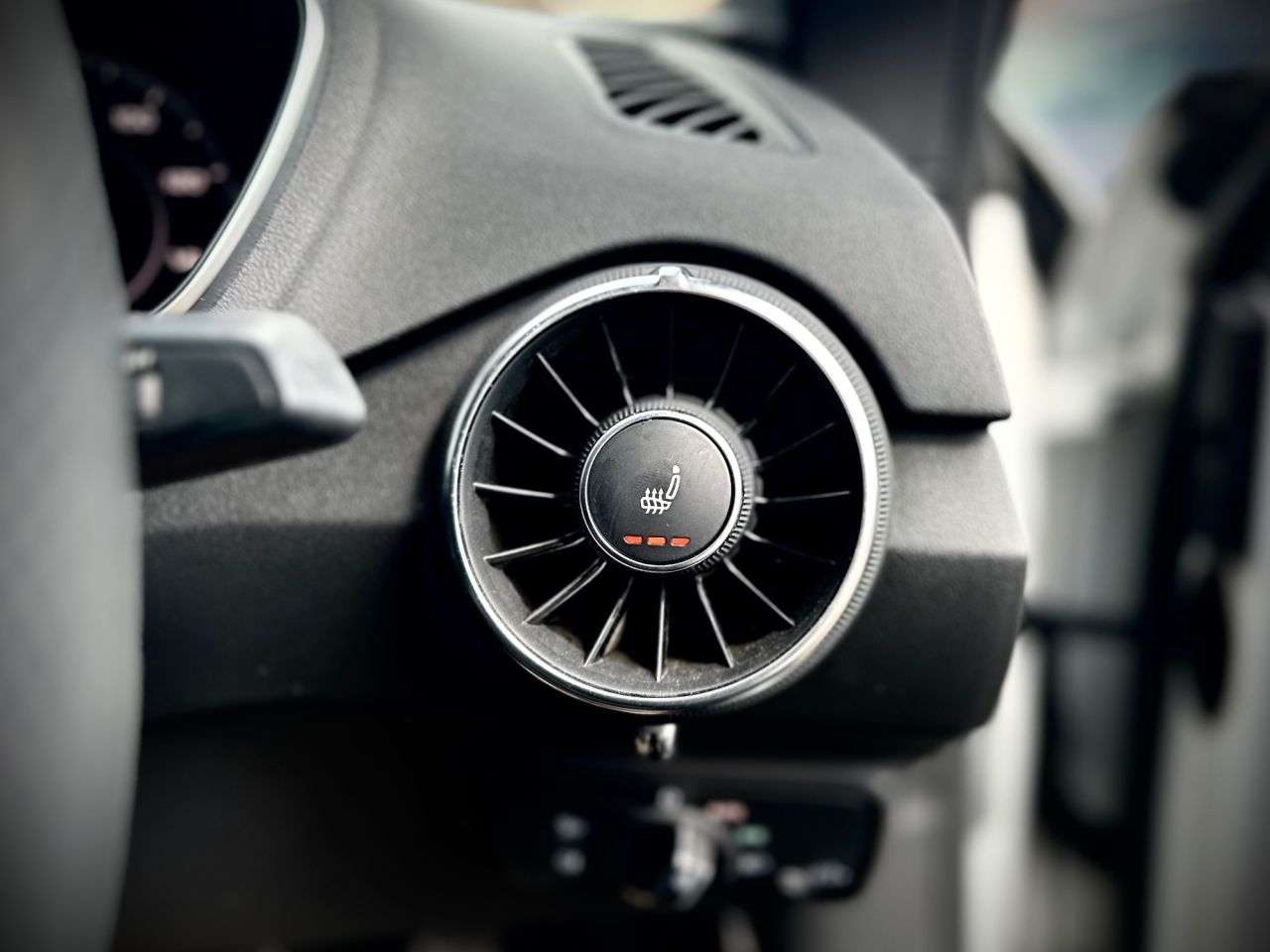 2018 AUDI TT 2018 AUDI TT