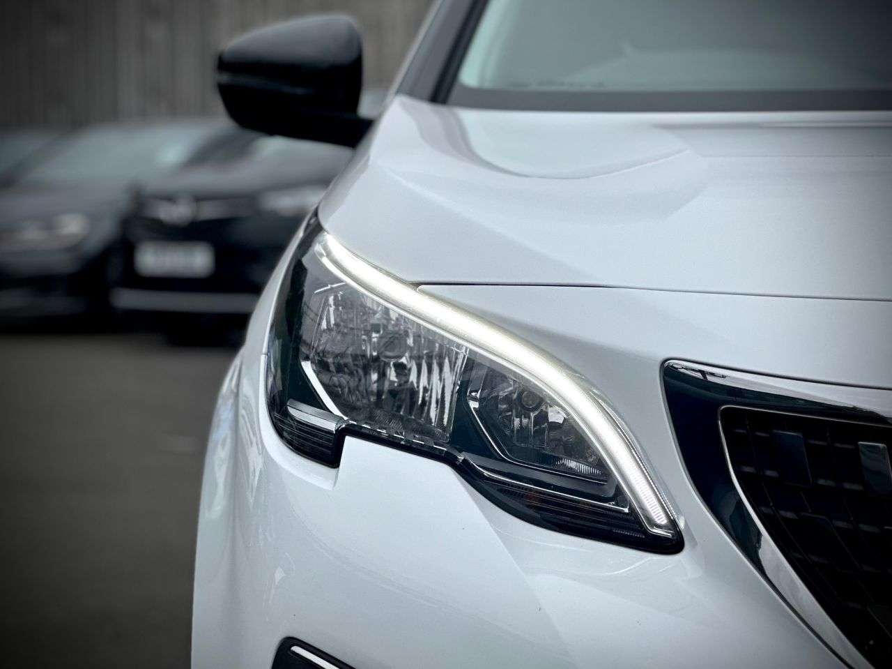 2017 PEUGEOT 3008 2017 PEUGEOT 3008