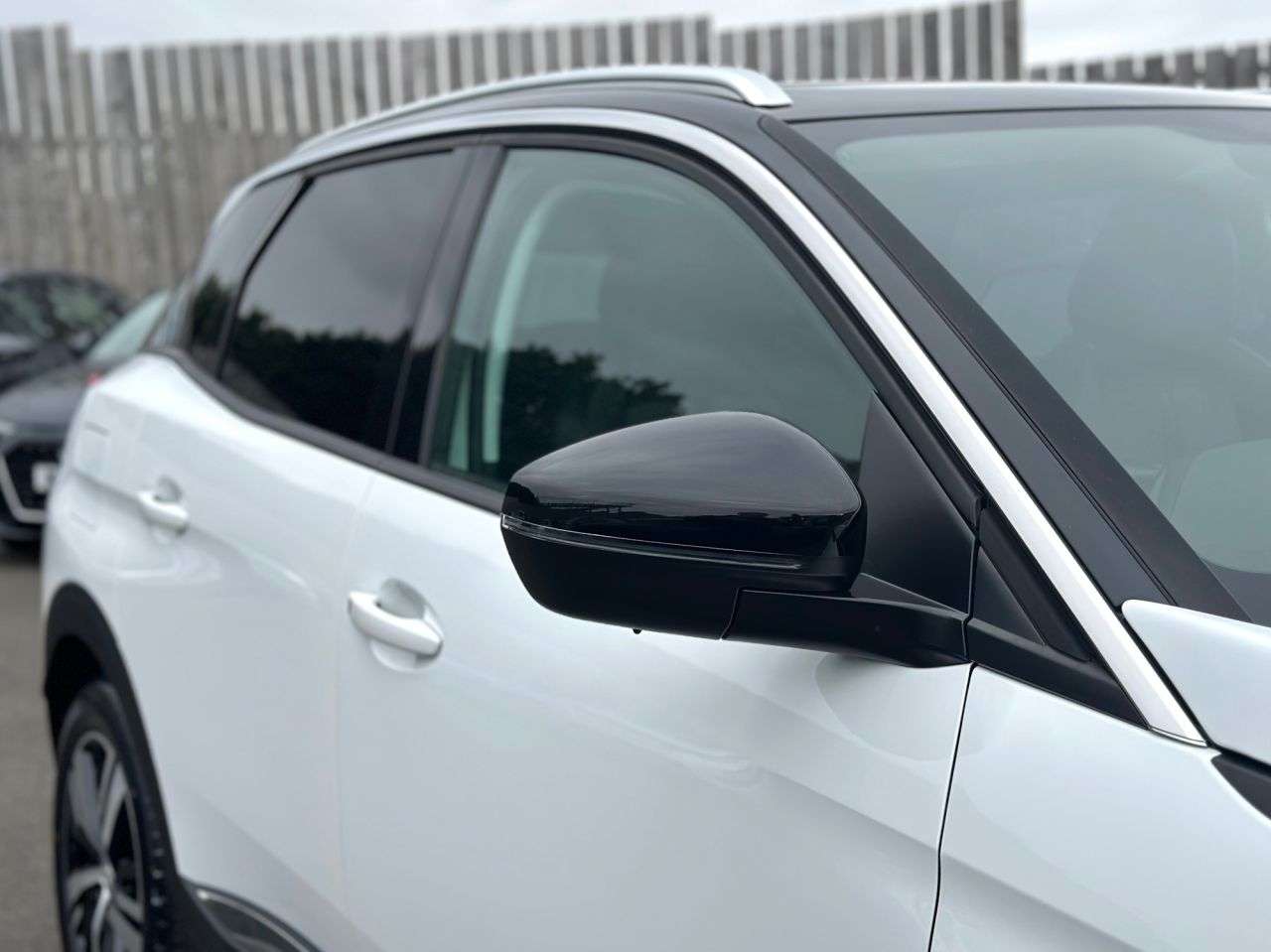 2017 PEUGEOT 3008 2017 PEUGEOT 3008