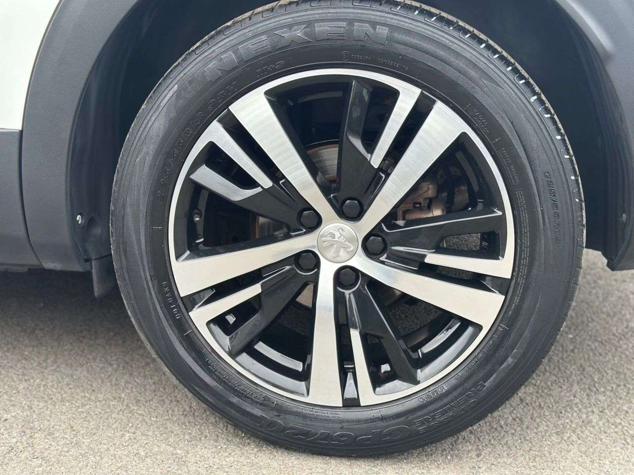 2017 PEUGEOT 3008 2017 PEUGEOT 3008