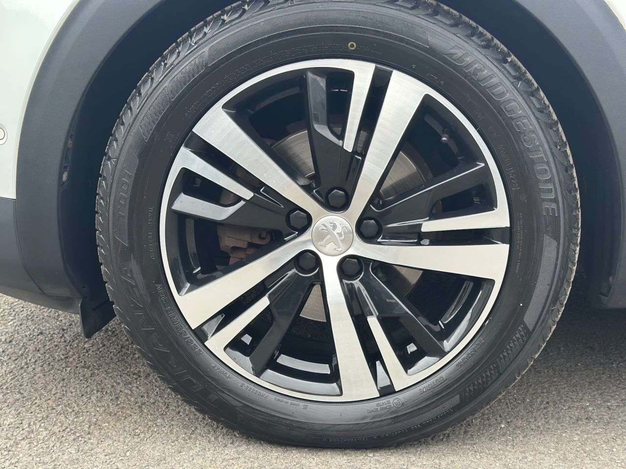 2017 PEUGEOT 3008 2017 PEUGEOT 3008