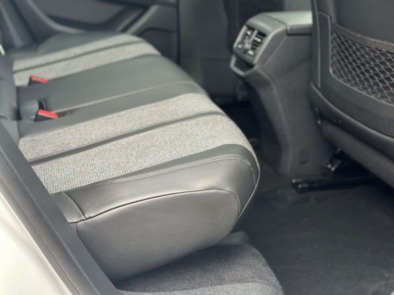 2017 PEUGEOT 3008 2017 PEUGEOT 3008