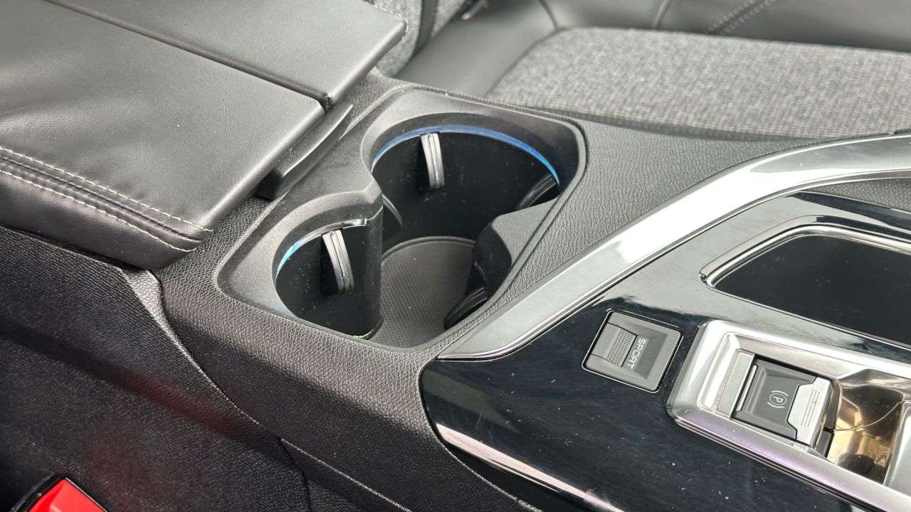 2017 PEUGEOT 3008 2017 PEUGEOT 3008