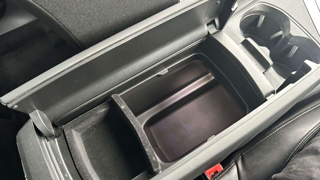 2017 PEUGEOT 3008 2017 PEUGEOT 3008
