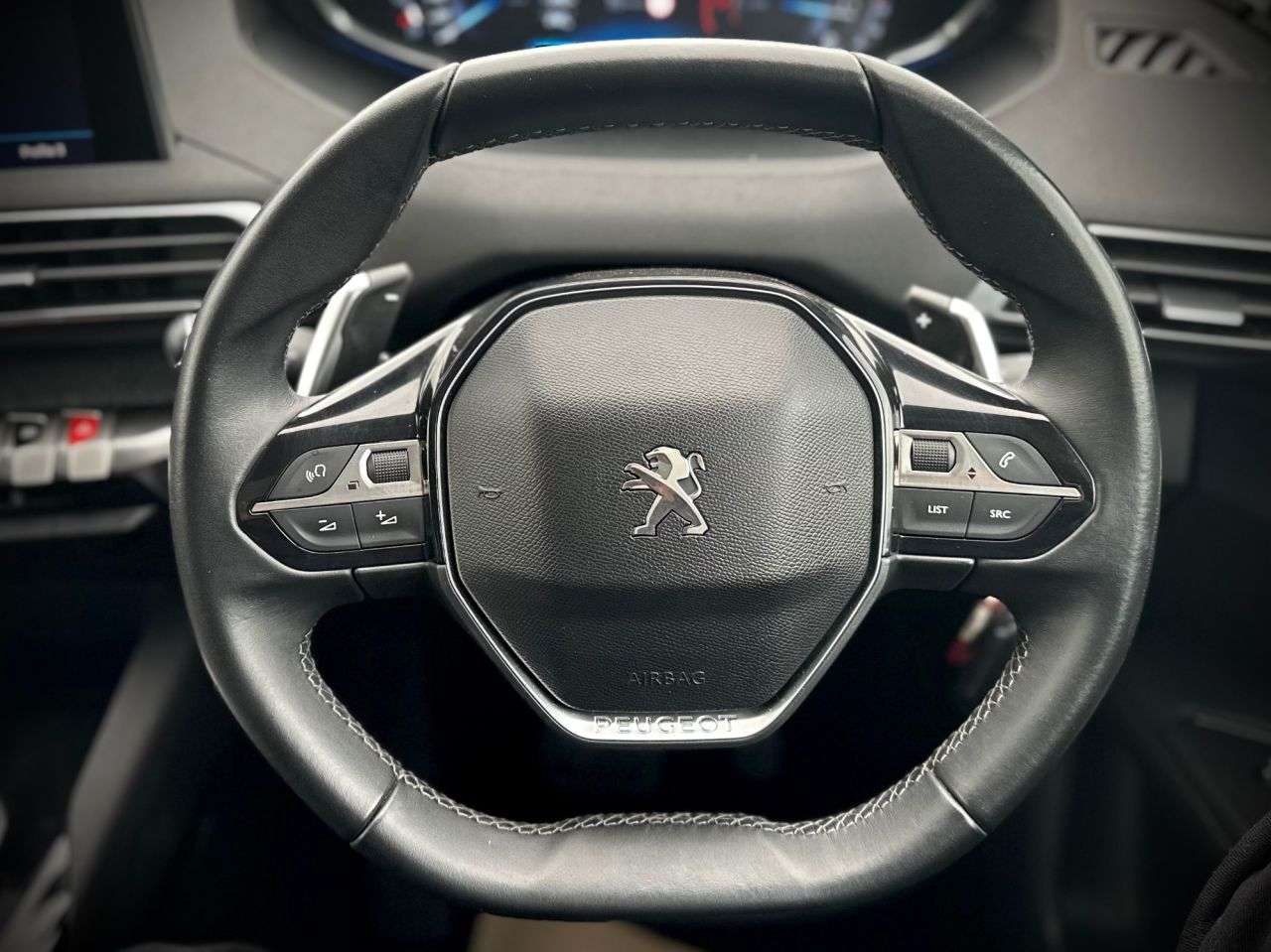 2017 PEUGEOT 3008 2017 PEUGEOT 3008