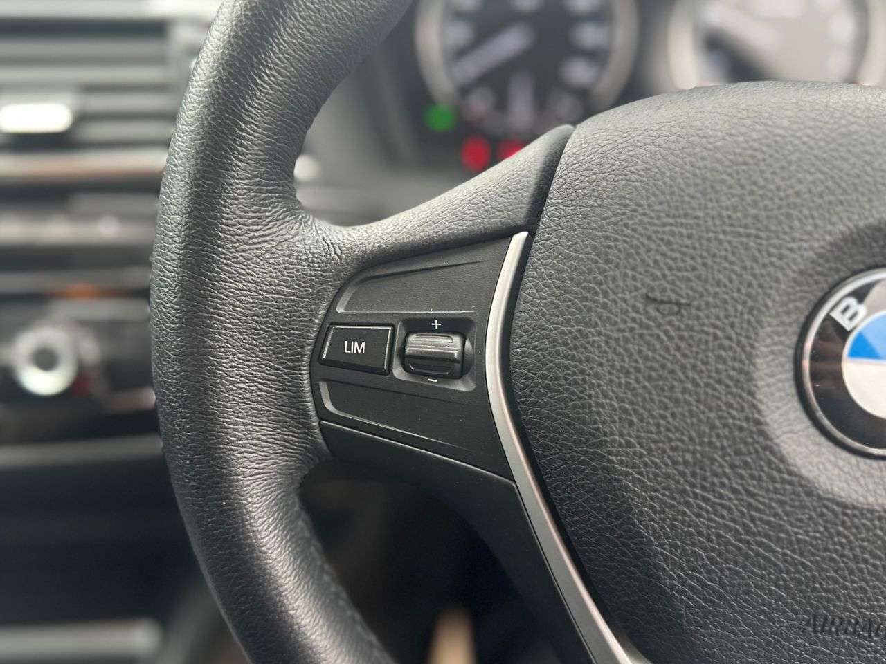 2019 BMW 1 SERIES 2019 BMW 1 SERIES