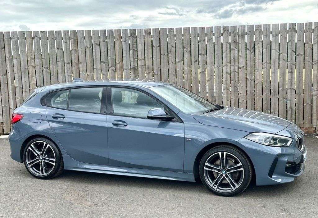 A 2020 BMW 1 SERIES 1.5 118i M Sport TECH PACK! HK SOUND! A 2020 BMW 1 SERIES 1.5 118i M Sport TECH PACK! HK SOUND!