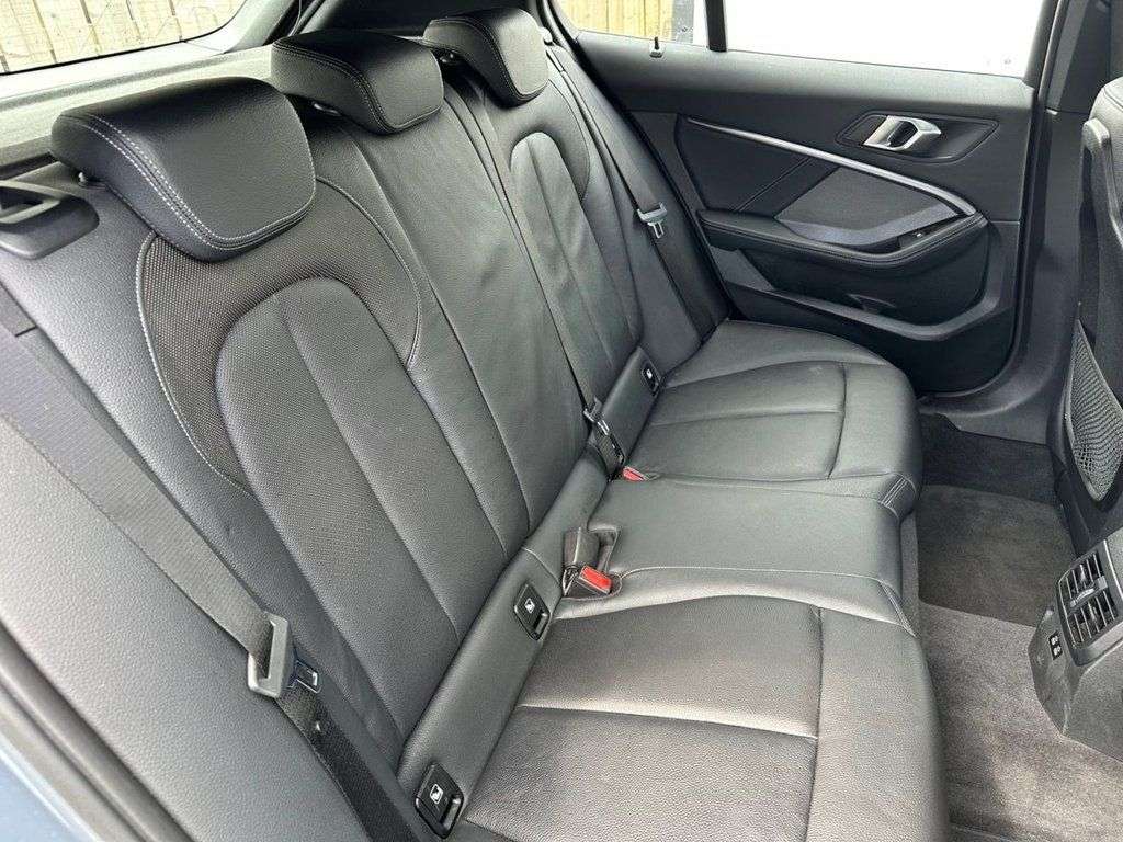 2020 BMW 1 SERIES 2020 BMW 1 SERIES
