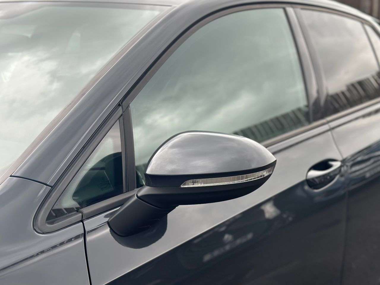 2020 VOLKSWAGEN GOLF 2020 VOLKSWAGEN GOLF