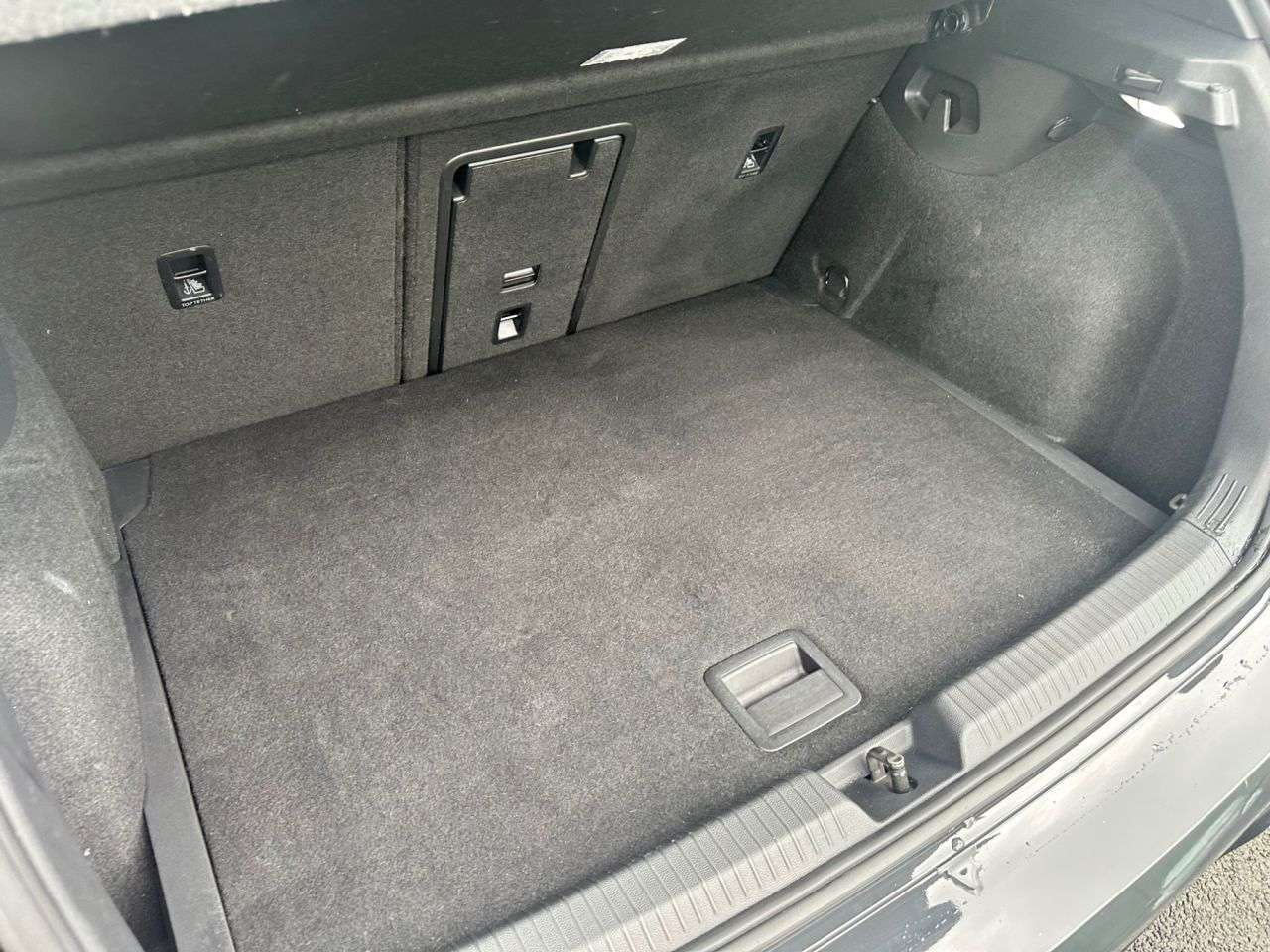 2020 VOLKSWAGEN GOLF 2020 VOLKSWAGEN GOLF