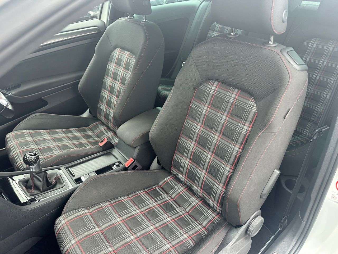 2019 VOLKSWAGEN GOLF 2019 VOLKSWAGEN GOLF