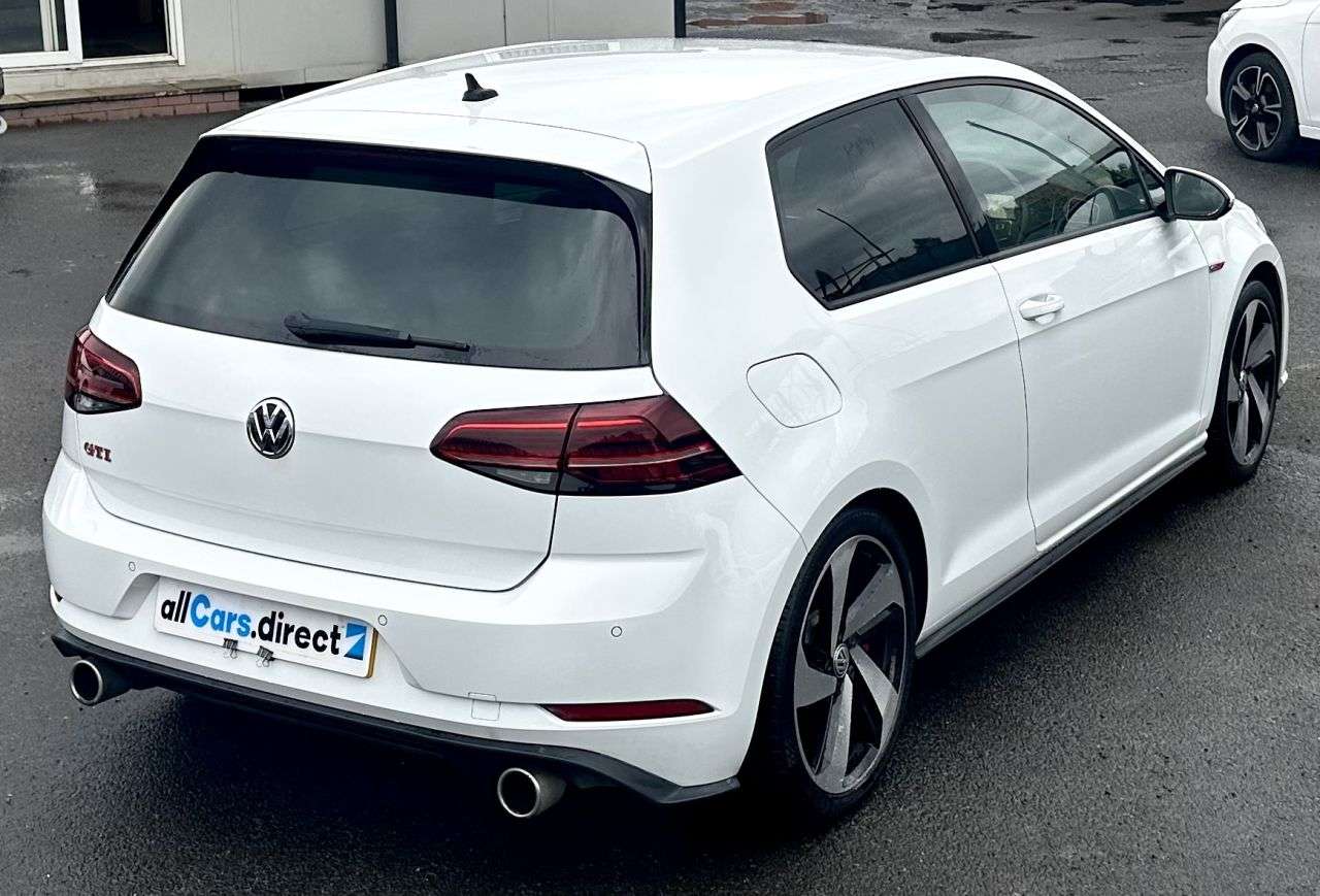 2019 VOLKSWAGEN GOLF 2019 VOLKSWAGEN GOLF